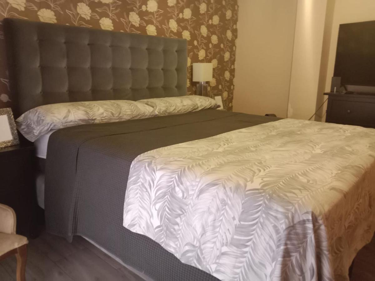 Habitacion Privada Tarragona Con Cocina Salon Y Terraza Piso Compartido エクステリア 写真