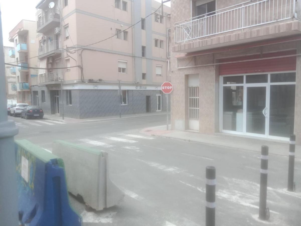 Habitacion Privada Tarragona Con Cocina Salon Y Terraza Piso Compartido エクステリア 写真